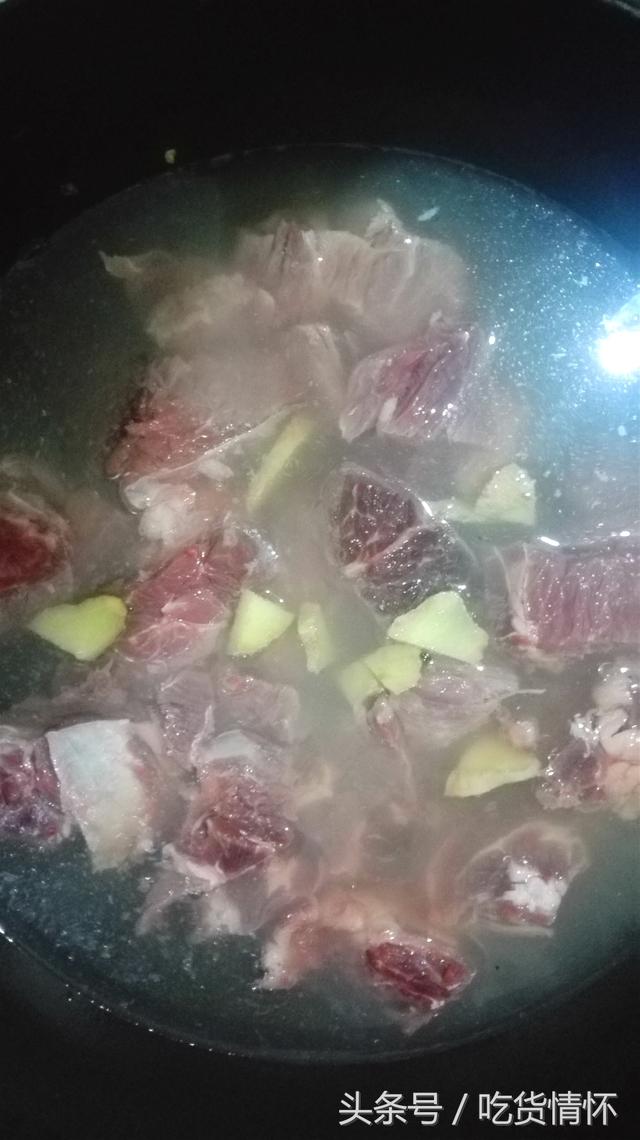 家常炖牛肉的做法，家常炖牛肉好吃又烂（简单省时省煤气的家常做法）