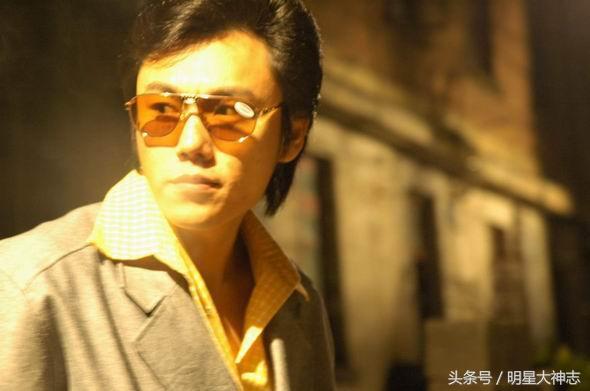 秦昊微博画风很萌啊全是表白伊能静小米粒 但我更爱作为演员的他
