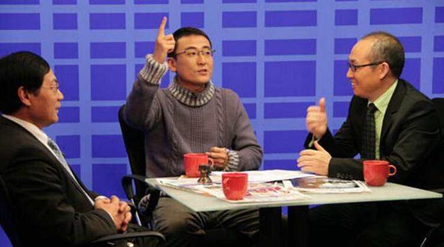 锵锵三人行 停播原因，锵锵三人行为什么停播（《锵锵三人行》没了）