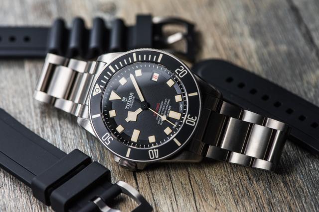 表带如何清洗，手表清洗方法（老邹手把手教你如何清洗打理橡胶表带）