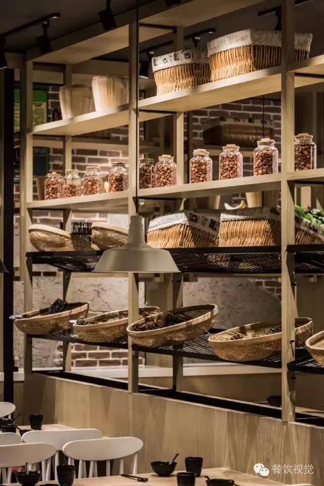 豆米火锅怎么做好吃，豆米火锅怎么做好吃又简单（贵州人都说这家豆米火锅好吃）