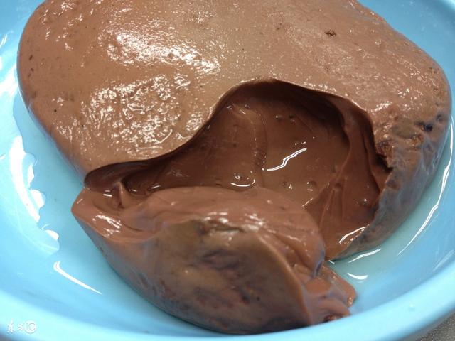 鹅肉的营养价值及功效与作用禁忌，鹅肉的功效与作用及营养价值（但是这五类人不宜食用）