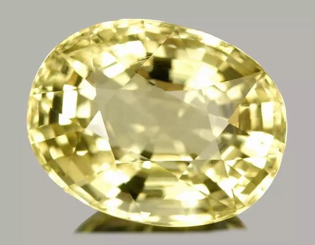 关于手链的浪漫语句，手链发朋友圈的精美句子（把只有你们知道的密语藏进定情信物）