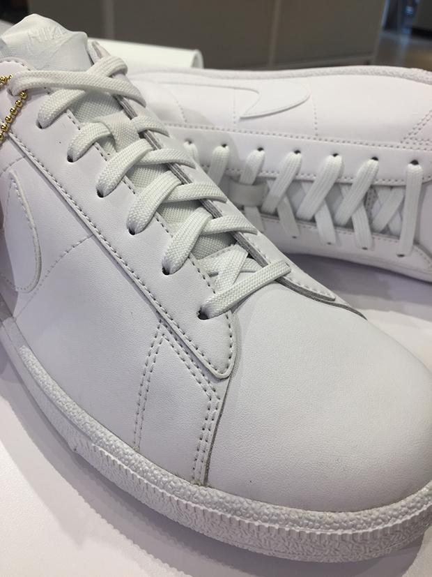 再生皮革是真皮吗，再生皮革是真皮吗为什么（耐克用边角料造出了更厉害的环保皮革）