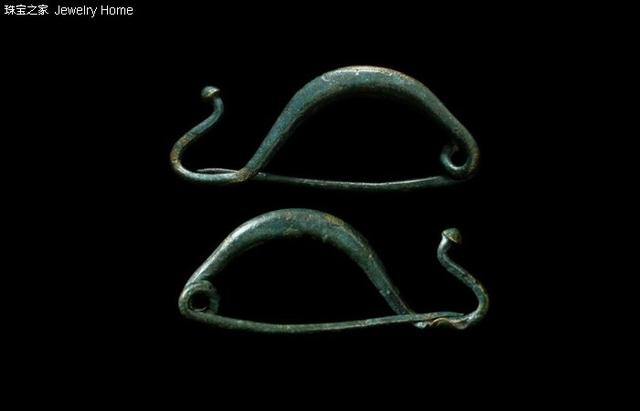 胸针的定义是什么，胸针形状的意义（但戴起来了请你知道为什么）