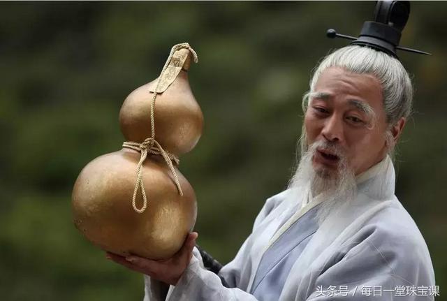 如何盘玩文玩葫芦，盘玩文玩葫芦前要打磨吗（照着做，半年玩出油润紫包浆）