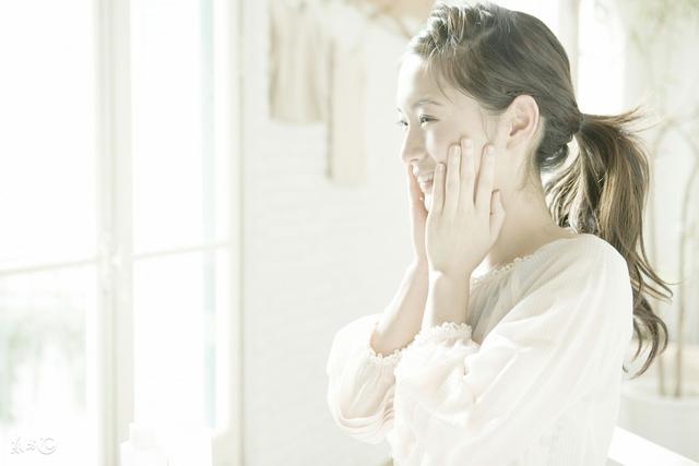 几个技巧告诉你如何制造浪漫，让女人难以入睡