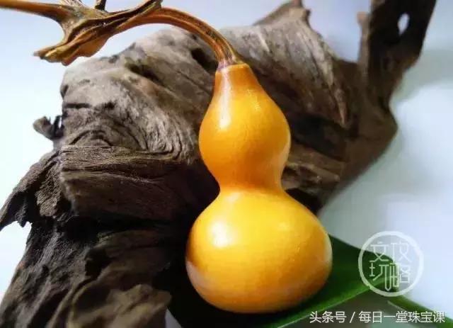 如何盘玩文玩葫芦，盘玩文玩葫芦前要打磨吗（照着做，半年玩出油润紫包浆）