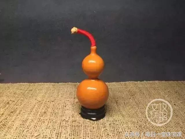 如何盘玩文玩葫芦，盘玩文玩葫芦前要打磨吗（照着做，半年玩出油润紫包浆）