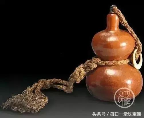 如何盘玩文玩葫芦，盘玩文玩葫芦前要打磨吗（照着做，半年玩出油润紫包浆）