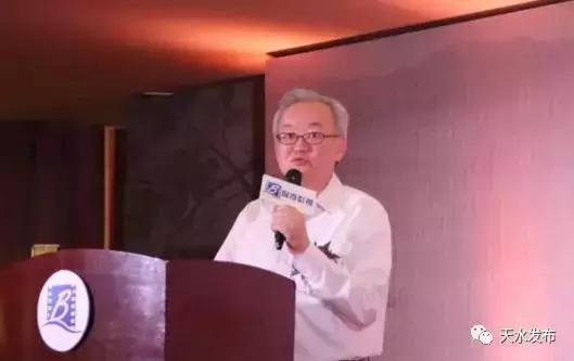 苦乐村官演员表，苦乐村官演员表尖尖棍的扮演者（30《苦乐村官》三集连播）