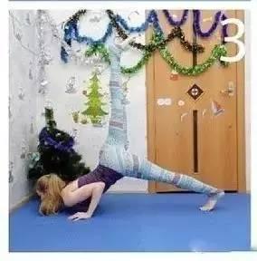 头倒立和手倒立哪个难，头倒立与手倒立哪个好（比起头倒立，这个倒立简单多了）