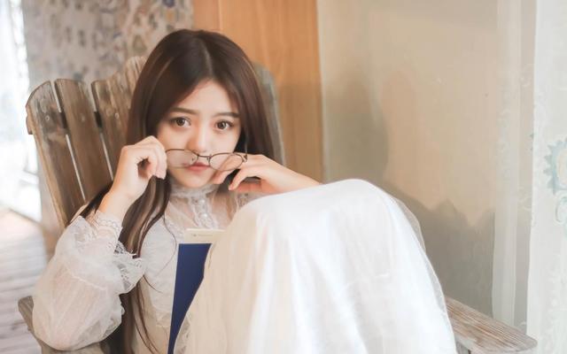 男朋友不会哄人怎么办，男友不会哄人怎么办（其实他只是不想哄你）