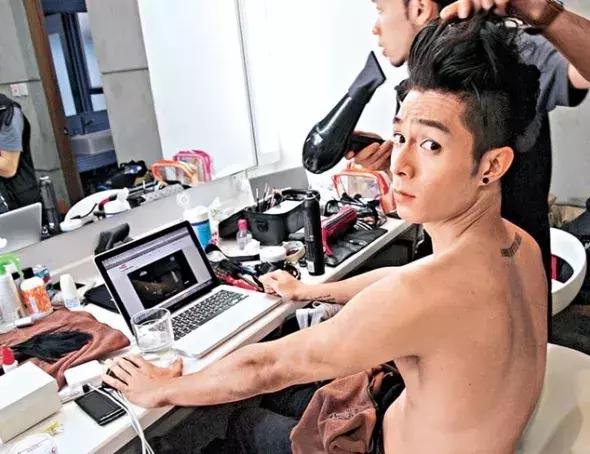 xpx是什么意思，本年度最帅卧底，周柏豪！