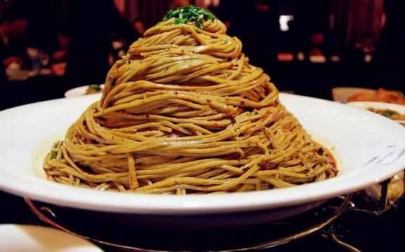 宁夏十大金牌小吃，宁夏十大金牌小吃店名字（宁夏有7项美食上全国金牌小吃榜）