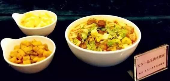 宁夏十大金牌小吃，宁夏十大金牌小吃店名字（宁夏有7项美食上全国金牌小吃榜）