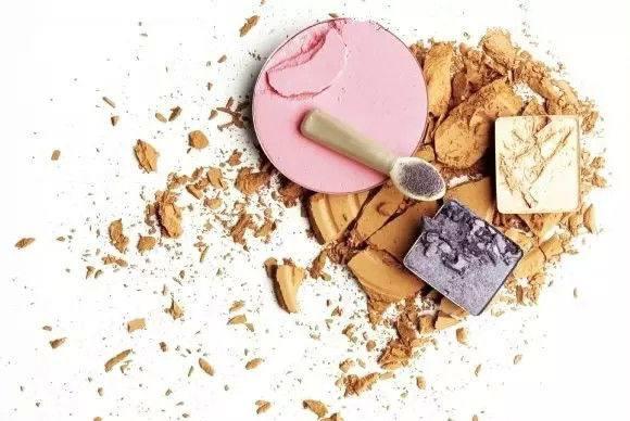 粉饼和蜜粉的区别，散粉、蜜粉、粉饼傻傻分不清（使用的先后顺序是什么）