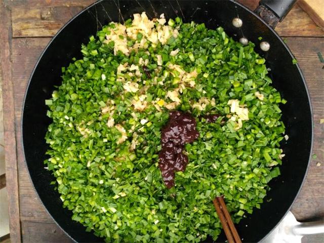 土豆素馅饺子做法大全集，土豆素馅饺子的配方（农村妈妈在饺子馅中加入土豆）