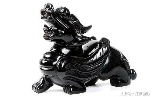 貔貅有什么来历和传说，貔貅是个什么东西啊来源于什么（佩戴又有哪些忌讳）