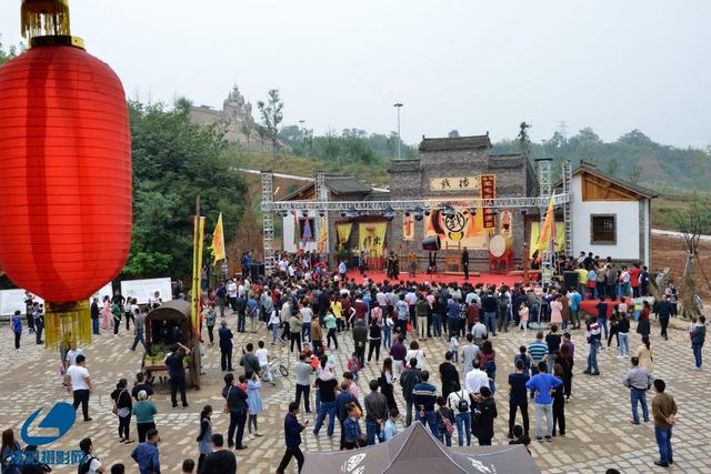 洛阳倒盏村是旅游景点吗，洛阳国庆节最火景区倒盏村