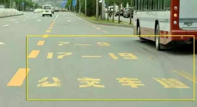 左转因封路可以在红绿灯下掉头吗，左转红灯可以在掉头专用路掉头吗（国庆开车上路，这些规则要牢记）