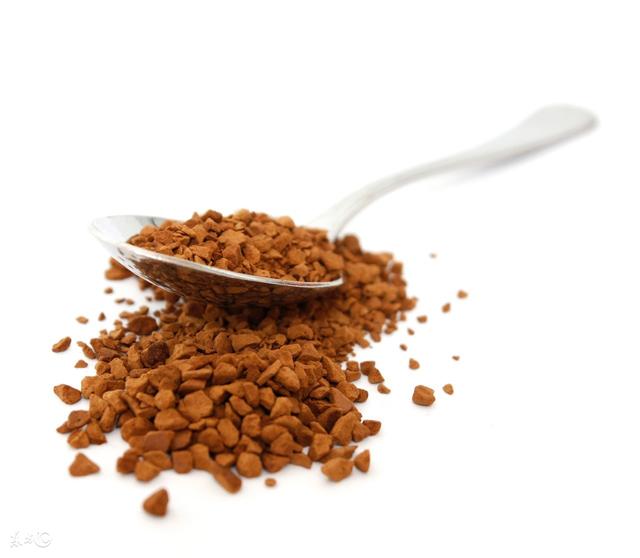 速溶咖啡和现磨咖啡的区别，速溶咖啡粉与现磨咖啡粉有什么区别_咖啡粉和速溶咖啡粉有什么区别（现煮咖啡、速溶咖啡）