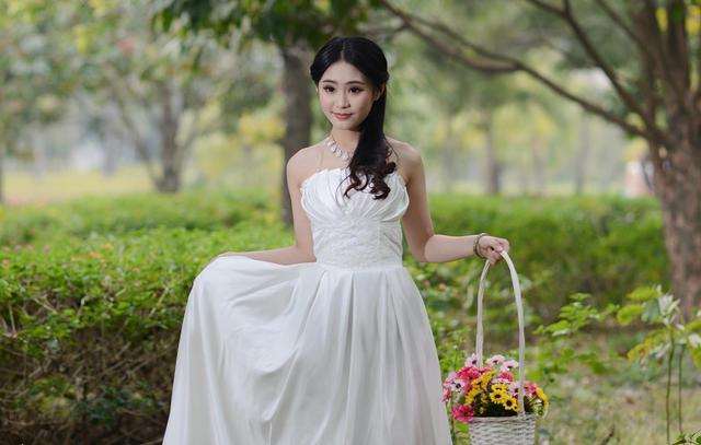 属马女几月出生最旺夫，属马女命中注定的丈夫（这几个农历月份出生的女纸）