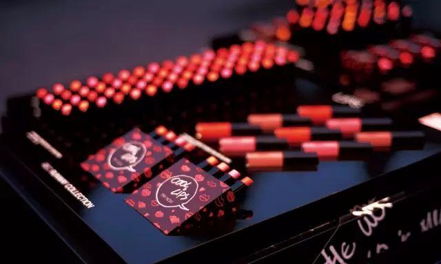 哈森官方旗舰店，哈森官方旗舰店是正品吗（除了承包你的衣柜）