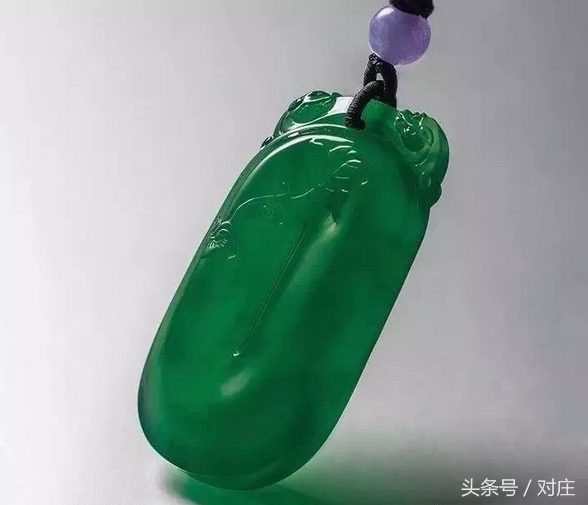 香港克拉美钻石，中国十大钻石品牌排行（香港保利秋拍6000万成交翡翠套链）