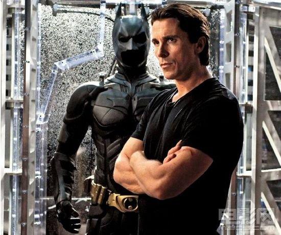 蝙蝠侠三部曲观看顺序，蝙蝠侠3部曲观看顺序（完整解读诺兰版电影《蝙蝠侠》三部曲）