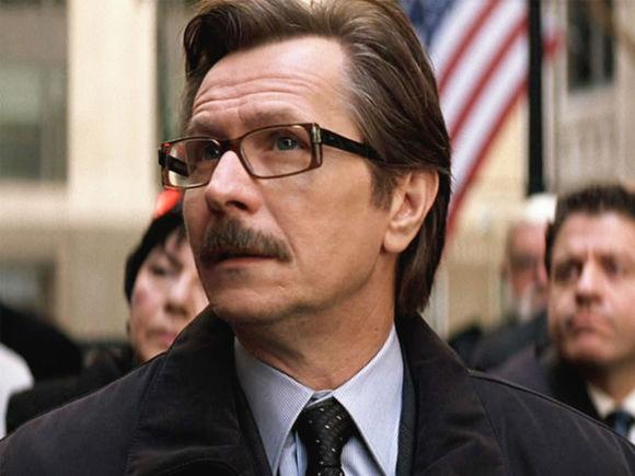 蝙蝠侠三部曲观看顺序，蝙蝠侠3部曲观看顺序（完整解读诺兰版电影《蝙蝠侠》三部曲）