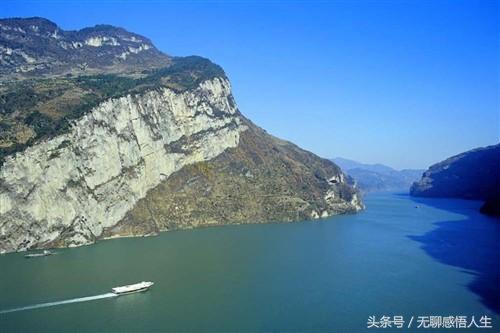 湖北省房县属于哪个市，房县是哪个省哪个市的（中国县域介绍——湖北省十堰市房县）