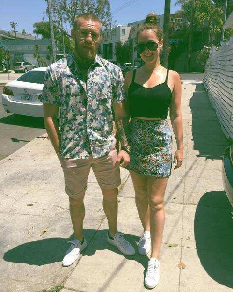 康纳，微信头像，康纳（康纳麦格雷戈壁纸）