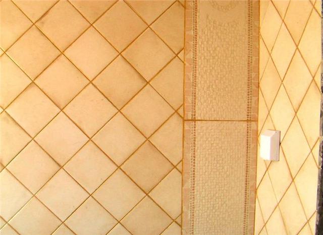 陶瓷泥的优缺点是什么，陶瓷泥主要成分是什么（新房装修：铺贴瓷砖）