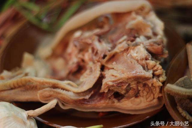 羊杂炖汤方法，羊汤去秋寒强壮筋骨