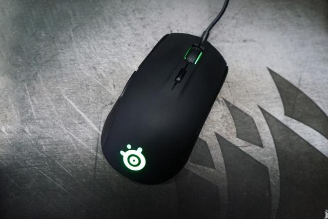 蝰蛇鼠标宏功能怎么设置，蝰蛇鼠标dpi怎么调（100对蝰蛇2000）