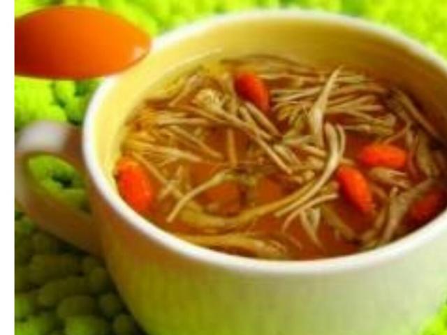 助孕水鱼汤做法，助孕水鱼汤的做法（据说70%的备孕女性吃这个都怀上了）