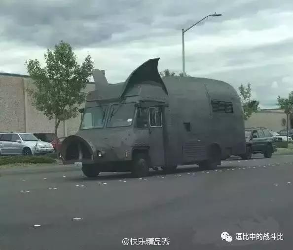 亚麻跌是什么意思呢，亚麻跌是啥意思（逗比搞笑窗：大晚上）