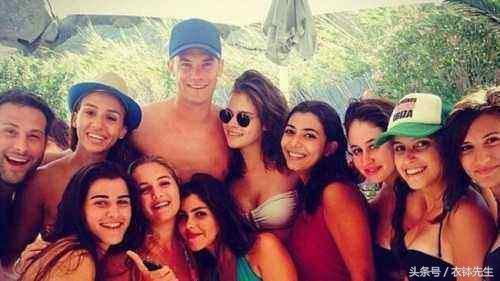 cao榴社区，落魄之后却为什么这么惨