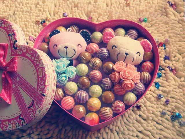 阿尔卑斯糖图片，情头/图源空间/《阿尔卑斯糖》，微信头像（阿尔卑斯糖果也有特殊寓意）