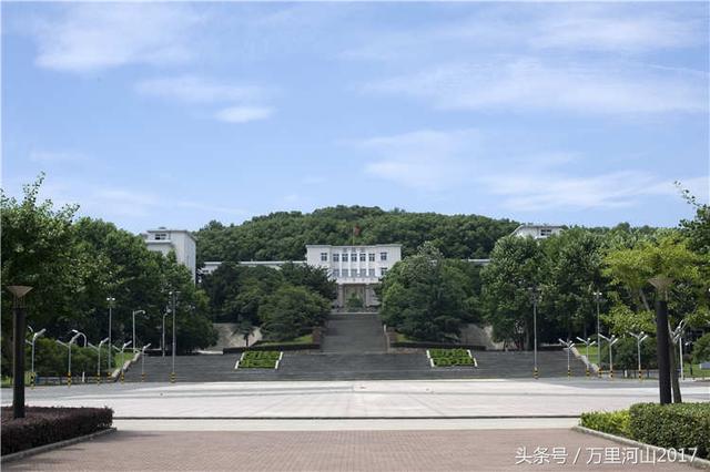 华中农业大学怎么样，排名好不好（花园式大学～华中农业大学）