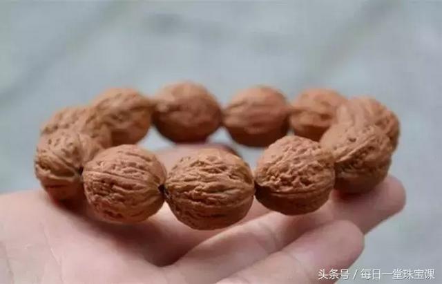 这三种沉香手串千万不能带，这4种手串不能戴