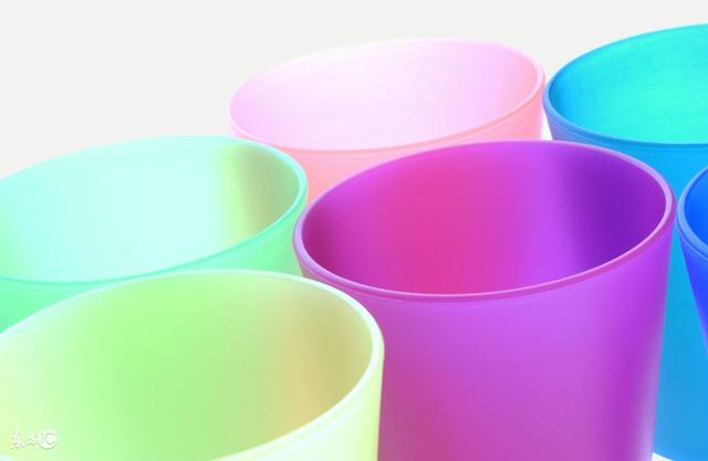 透明色代码（赶紧来看看那些字母都是什么意思）