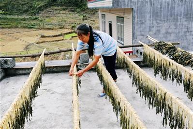 在家里做什么手工活比较赚钱，可以做哪些拿回家的手工活赚点零用钱（最适合赋闲在家的农民的7种赚钱方式）