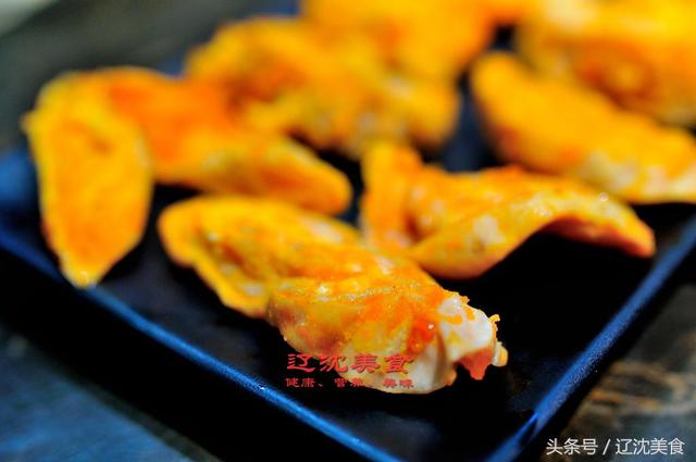 烤油边是什么，烤油边的做法（这家烧烤店特色菜都是最爱）