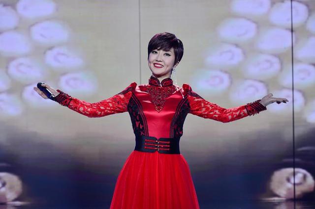 歌手格格个人资料简介，歌手格格哪年出生（听说这首神曲很有味道）