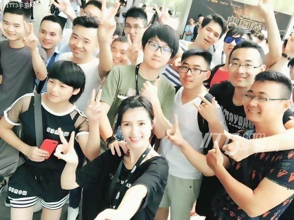 龙珠直播陈子豪，龙珠直播陈子豪房间号（龙珠主播陈子豪跳槽虎牙）