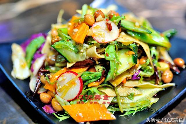 烤油边是什么，烤油边的做法（这家烧烤店特色菜都是最爱）