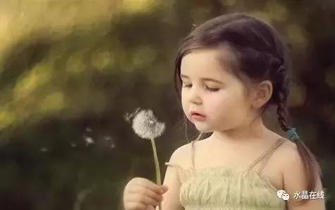 月光石不能乱戴，月光石佩戴禁忌（这些首饰不要让TA碰……）