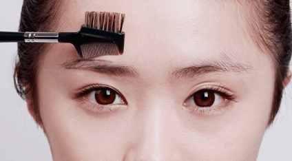 眉毛怎么修才好看，怎样把眉毛修干净（助你修出漂亮的眉毛）